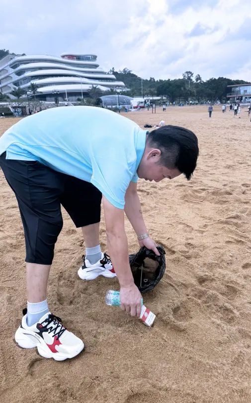 UED官网举办“珍爱地球,你我同行,绿色低碳,守护海洋” 主题活动 UED官网举办“珍爱地球,你我同行,绿色低碳,守护海洋” 主题活动